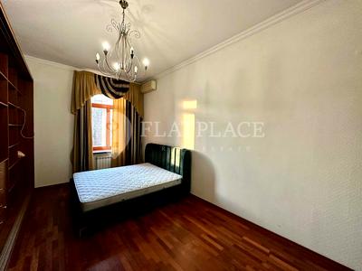 квартира за адресою Предславинська вул., 30