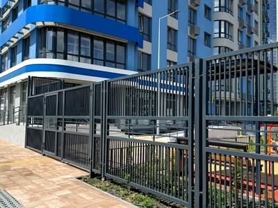 квартира за адресою Дніпровська набережна вул., 17-К