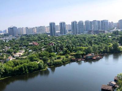 квартира за адресою Зарічна вул., 8