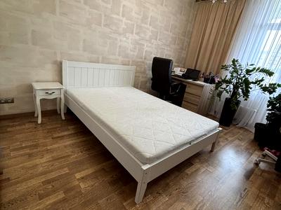 квартира за адресою Київ, Анни Ахматової вул., 32/18
