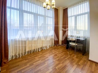 квартира по адресу Розваги ул., 27
