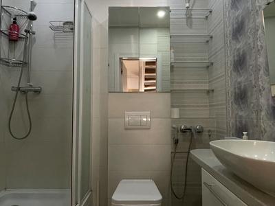 квартира за адресою Святошинська вул., 27