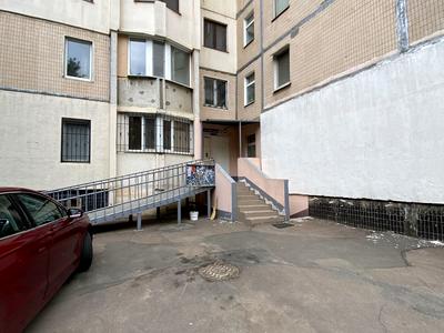 квартира за адресою Євгена Чикаленка вул., 56/1