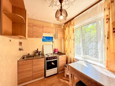 квартира за адресою Василя Кучера вул., 2-А
