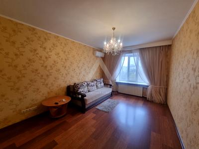 квартира за адресою Українська вул., 6-А