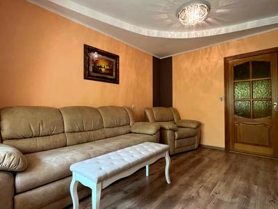 квартира за адресою Красносільського вул., 75