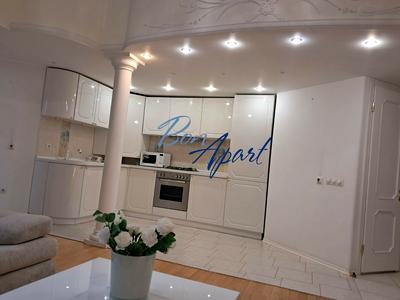 квартира за адресою Велика Васильківська вул. (Червоноармійська), 25