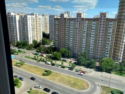 квартира за адресою Анни Ахматової вул., 32/18