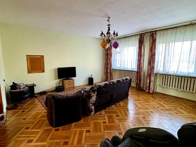будинок за адресою Стефаника, 4