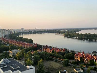 квартира за адресою Володимира Івасюка просп. (Героїв Сталінграду), 10-А