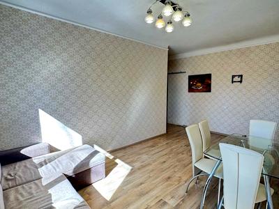 квартира за адресою В'ячеслава Чорновола вул., 36