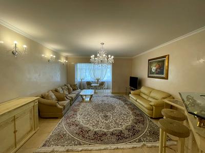 квартира за адресою Кропивницького вул., 8
