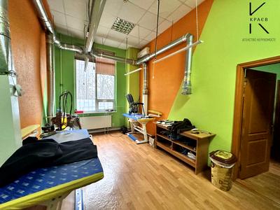комерційна за адресою Чорновола В'ячеслава, 88