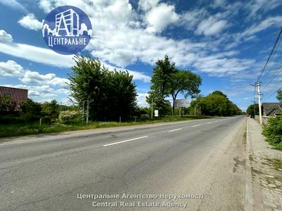 комерційна за адресою Садова, 2А