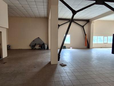 комерційна за адресою Незалежності бульв. (50 років Жовтня), 53