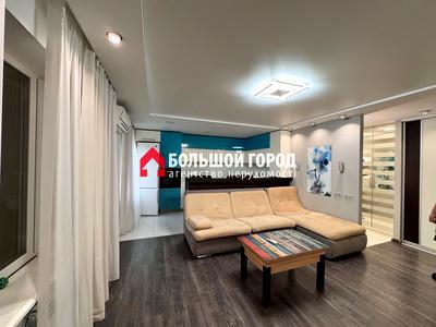квартира за адресою Українська вул., 35