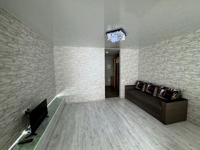 квартира за адресою Сім'ї Кульженків вул. (Петра Дегтяренка), 31-А