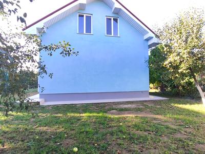 будинок за адресою с. Мала Олександрівка, центральна