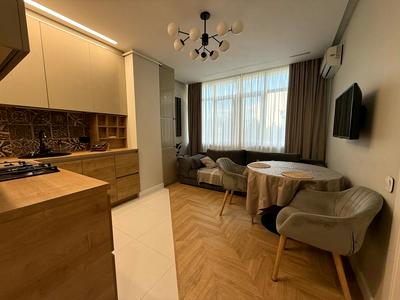 квартира за адресою Юнацька вул., 19