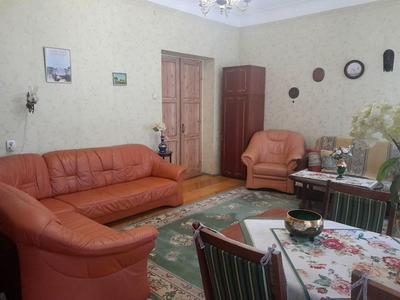 квартира за адресою Інститутська вул., 24/7