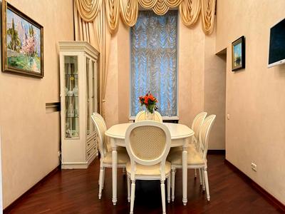 квартира за адресою Київ, Костельна вул., 8