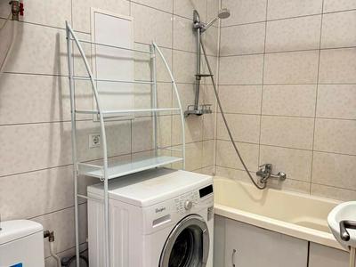 квартира за адресою В'ячеслава Чорновола вул., 36