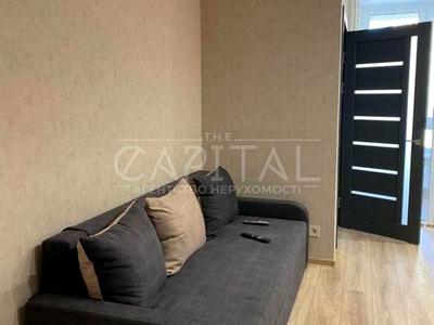квартира за адресою Зарічна вул., 4к1