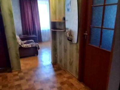 квартира по адресу Строителей ул., 12
