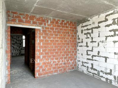 квартира за адресою Ревуцького вул., 40-Б