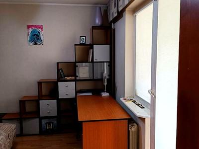 квартира за адресою Академіка Заболотного вул., 42