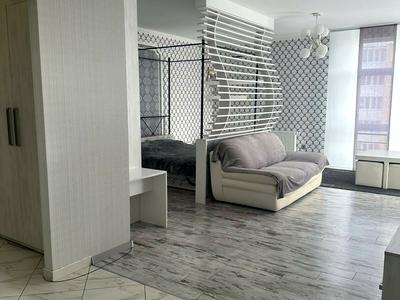 квартира за адресою Червоної Калини просп., 10