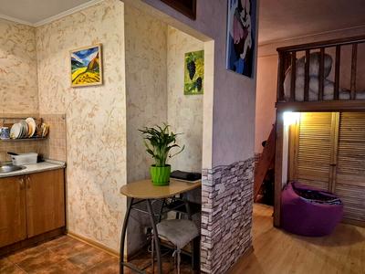квартира по адресу Строителей ул., 8