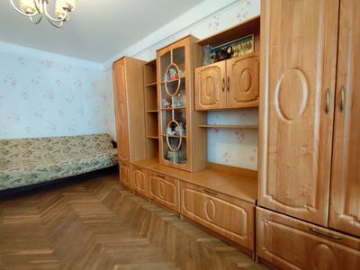 квартира за адресою Зодчих вул., 18-Б