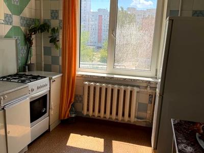 квартира за адресою Героїв просп., 40