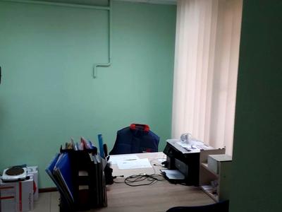 комерційна за адресою Панікахи вул., 16