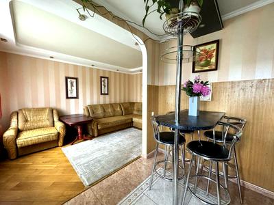 квартира за адресою Демнянська вул., 8