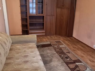 квартира за адресою Лариси Руденко вул., 8