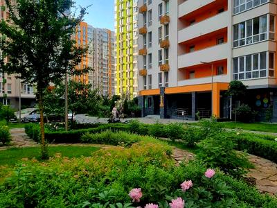 квартира по адресу Олеся Бердника ул., 1-Д