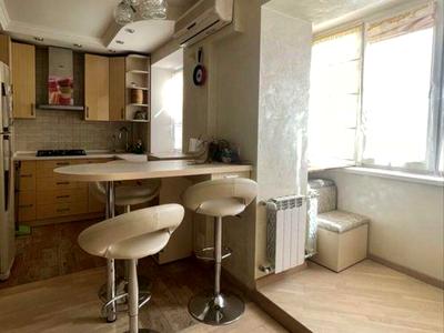 квартира за адресою Тополева вул., 5