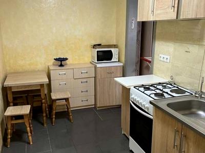 квартира за адресою Базарна вул., 8