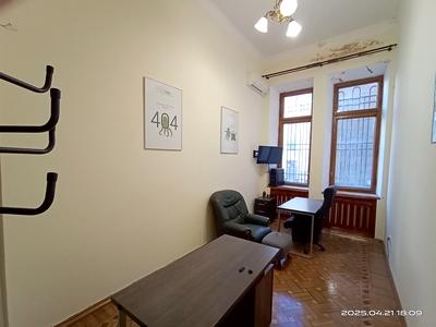 комерційна за адресою Грецька вул., 25