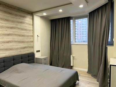 квартира за адресою Драгоманова вул., 38-А