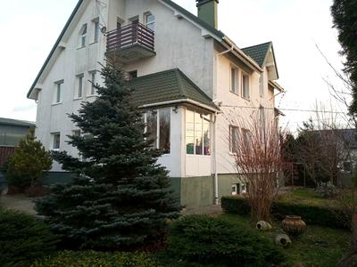 будинок за адресою Джерельна, 10