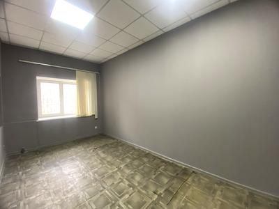 комерційна за адресою Берестейський просп. (Перемоги), 114/2