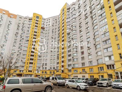 квартира по адресу Гетьмана Кирилла Разумовского ул. (Миколи Краснова), 17