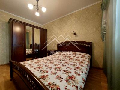 квартира за адресою Українська вул., 61
