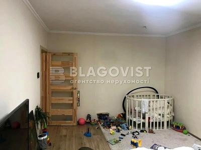квартира за адресою Драгоманова вул., 1-К
