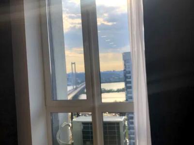квартира за адресою Зарічна вул., 6