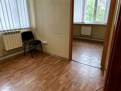 комерційна за адресою Харківське шосе, 53