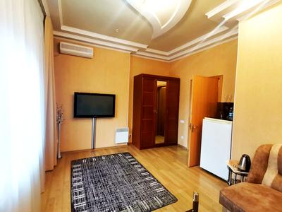 комерційна за адресою Шевченка бульв., 88